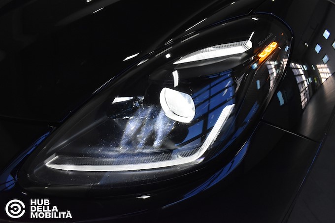 MASERATI Grecale MHEV 300 CV AWD GT